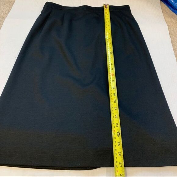 MOSCHINO NWOT Black Wool pencil skirt size 12 - Picture 6 of 8